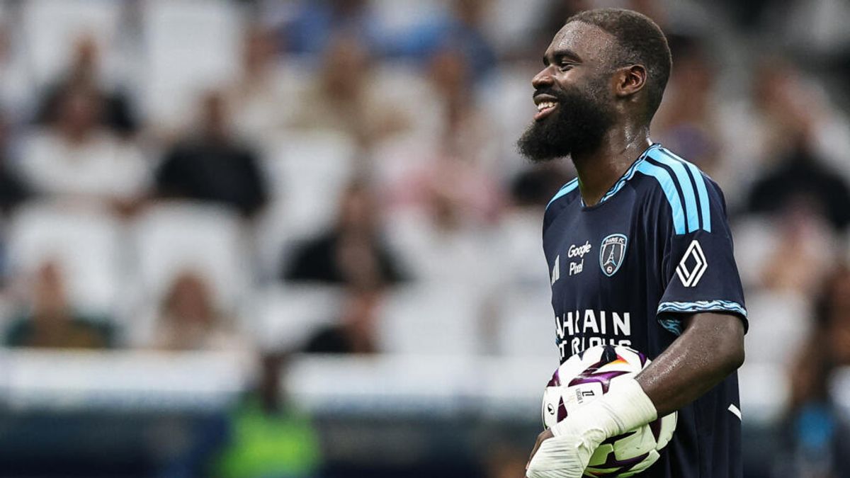 Ligue 1: Paris FC thắng Marseille 3-2 nhờ hat-trick Sinayoko